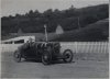 Fotografía del piloto Román Uribesalgo con su automóvil Hisparco en el II Gran Premio de Autociclos