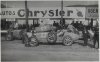 Fotografía del V Gran Premio de San Sebastián. Puesta a punto de los automóviles Bugatti de los pilotos Emilio Materassi y André Dubonnet