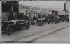 Fotografía de los automóviles Alfa Romeo  de Eugenio Siena, Louis Chirón y Luigi Fagiolli esperando en boxes