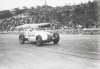 Fotografía del piloto ganador de 1935 Rudolf Caracciola  de la escuderia Mercedes compite en el Gran Premio de España de 1935