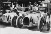 Fotografía de la puesta a punto de los bólidos de Auto-Union de Hans Stuck von Viliez y Bernard Rosemeyer